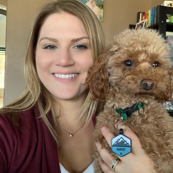 Meet your Posher, Kelly - Picture 2 of 2